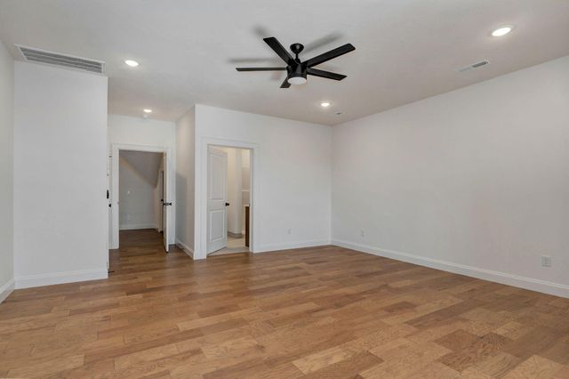 2079 N Silver Charm Avenue, Springfield, MO 65802