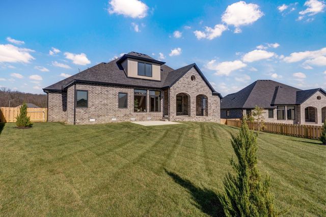 2079 N Silver Charm Avenue, Springfield, MO 65802