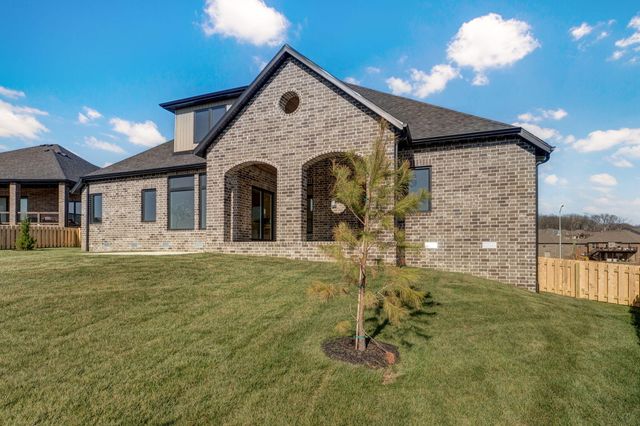 2079 N Silver Charm Avenue, Springfield, MO 65802