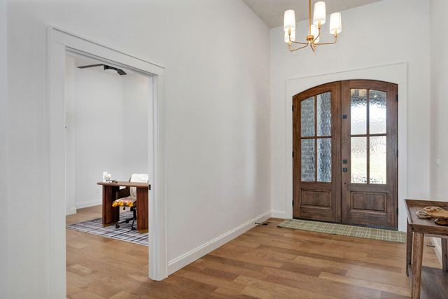 2079 N Silver Charm Avenue, Springfield, MO 65802