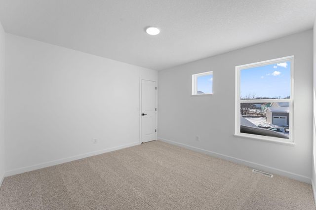 1074 Ashbury Lane NE, Hanover, MN 55341