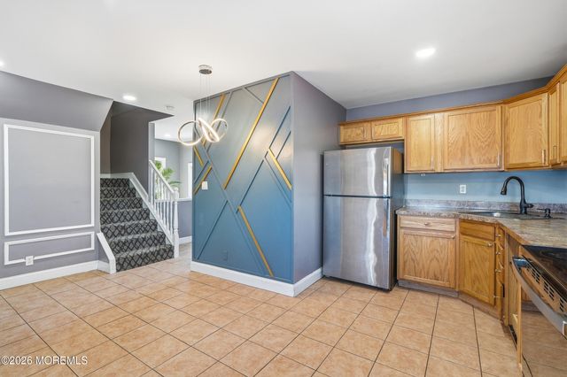 644 Ocean Avenue, Beachwood, NJ 08722