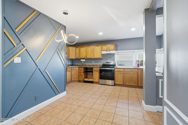 644 Ocean Avenue, Beachwood, NJ 08722