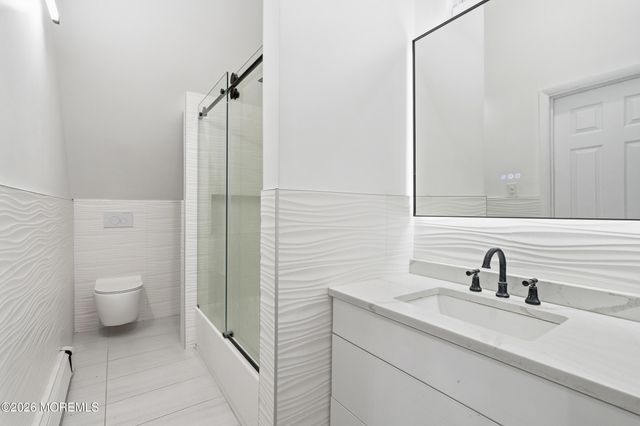 644 Ocean Avenue, Beachwood, NJ 08722