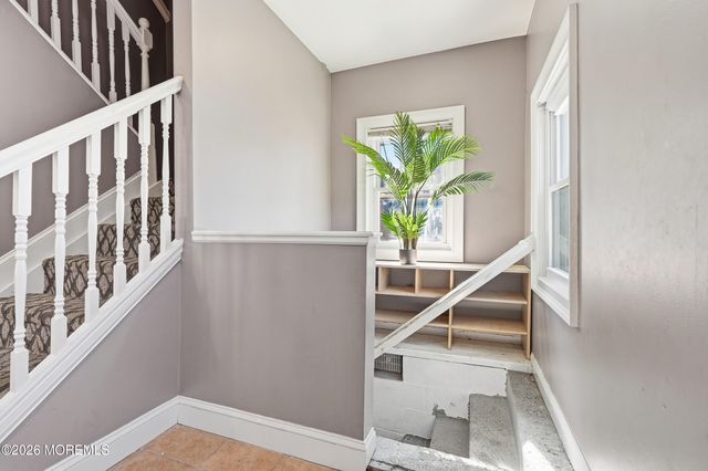 644 Ocean Avenue, Beachwood, NJ 08722