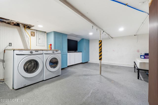 644 Ocean Avenue, Beachwood, NJ 08722