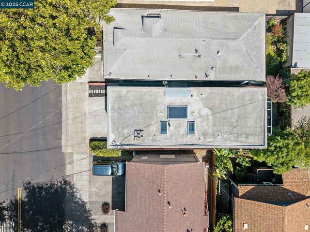1017 45Th St, Emeryville, CA 94608