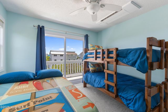 223 Oyster Lane, N Topsail Beach, NC 28460