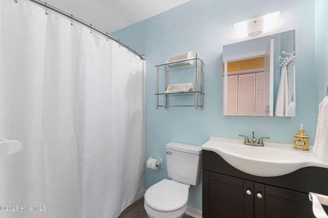 223 Oyster Lane, N Topsail Beach, NC 28460