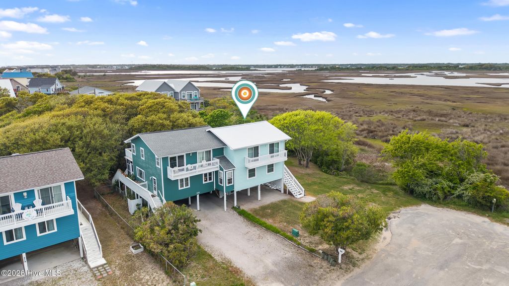 223 Oyster Lane, N Topsail Beach, NC 28460