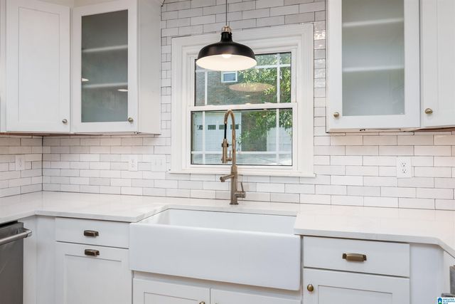 3412 KETTERING LANE, Vestavia Hills, AL 35243