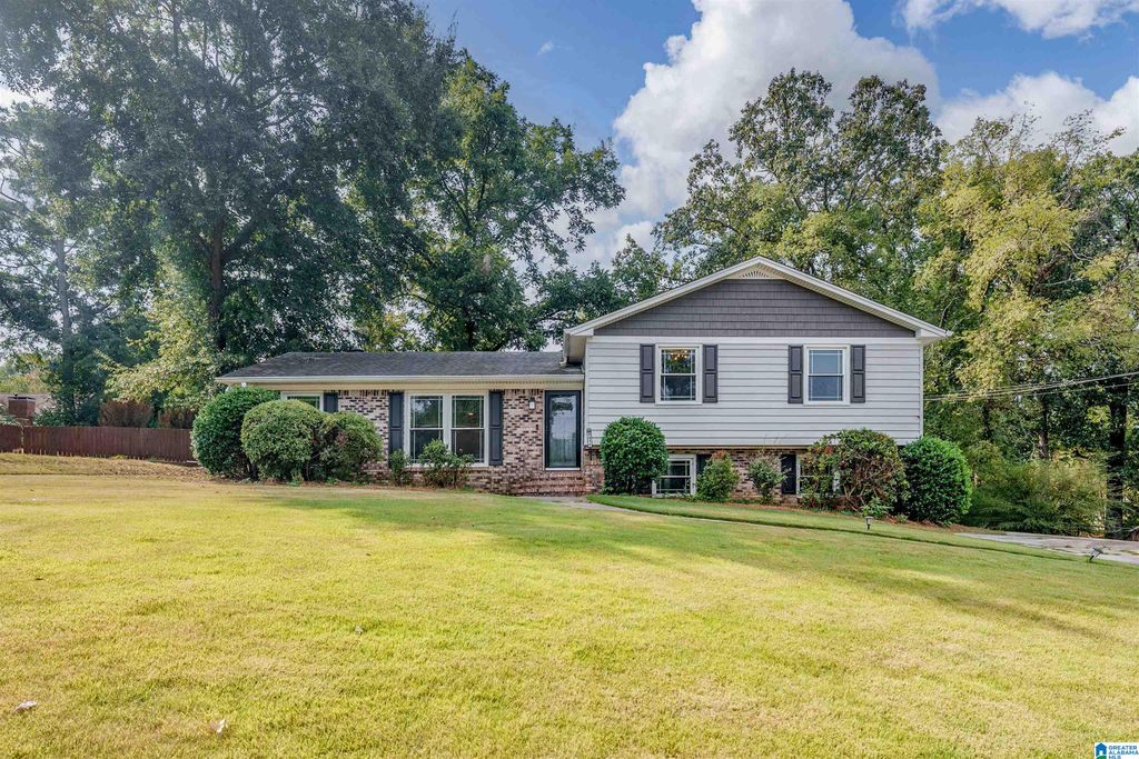 3412 KETTERING LANE, Vestavia Hills, AL 35243