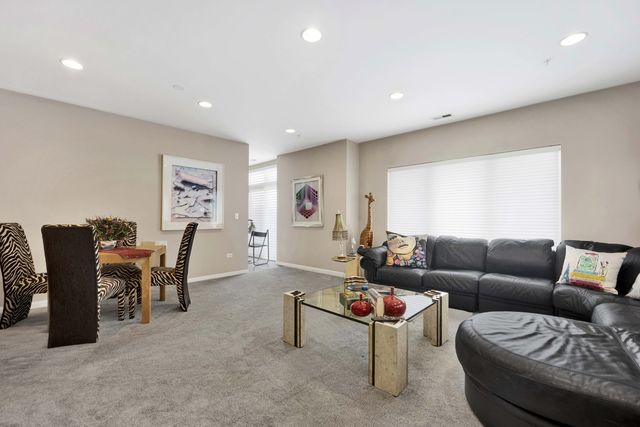 800 Weidner Road 208, Buffalo Grove, IL 60089