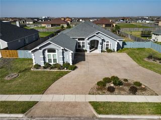 2557 Pacific View, Corpus Christi, TX 78415