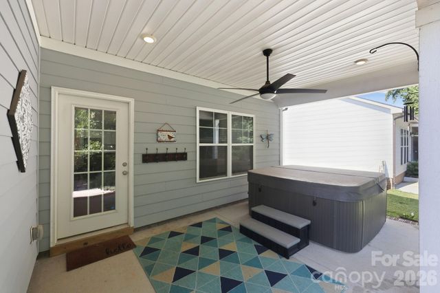 2612 Poplar Cove Drive NW, Concord, NC 28027