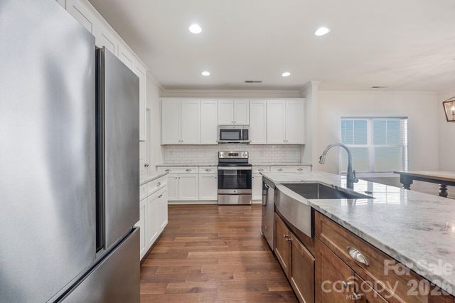 2612 Poplar Cove Drive NW, Concord, NC 28027