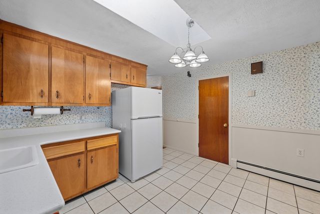 42 Pinebrook Lane, Holden, MA 01520