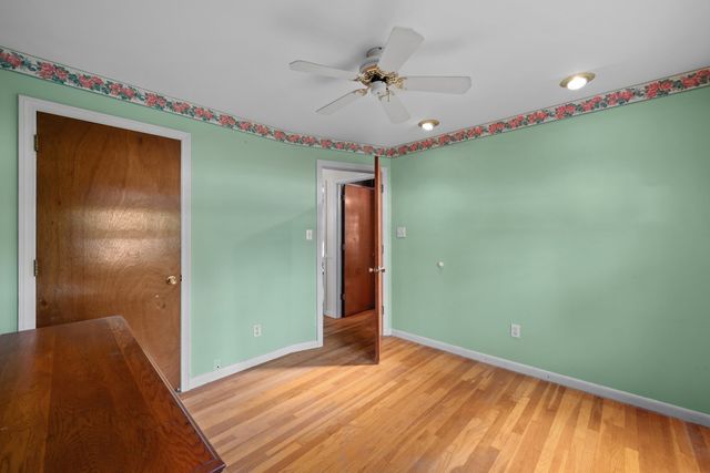 42 Pinebrook Lane, Holden, MA 01520