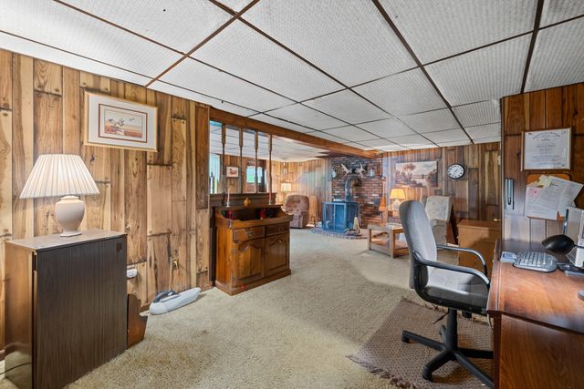 42 Pinebrook Lane, Holden, MA 01520