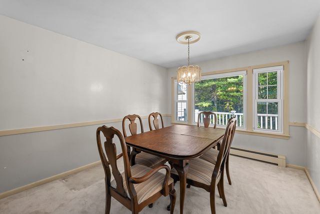 42 Pinebrook Lane, Holden, MA 01520