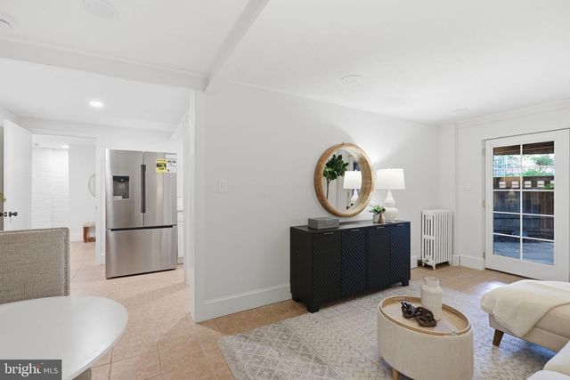 1711 SURREY LN NW, Washington, DC 20007