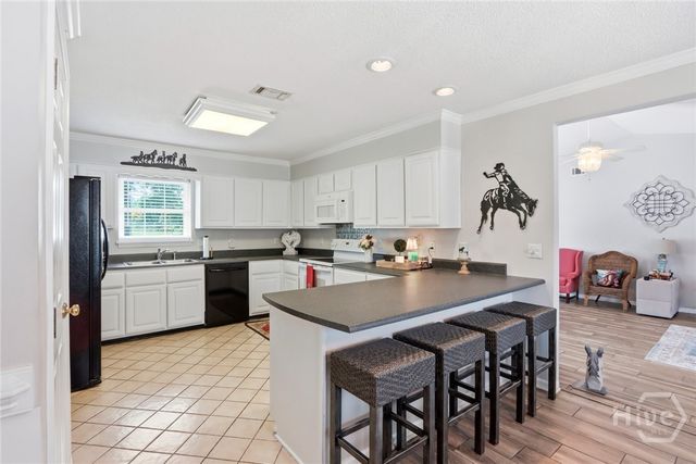 90 Stagecoach Road, Bloomingdale, GA 31302