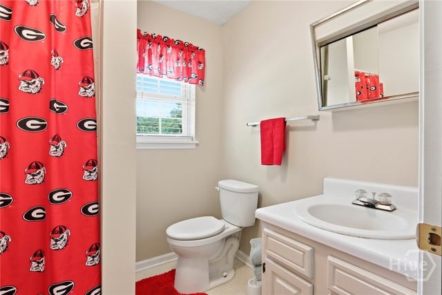 90 Stagecoach Road, Bloomingdale, GA 31302