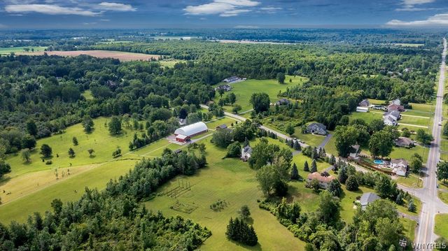 10290 Clarence Center Road, Clarence, NY 14031