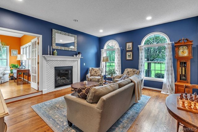10290 Clarence Center Road, Clarence, NY 14031
