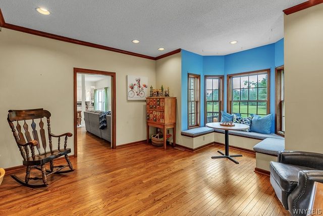 10290 Clarence Center Road, Clarence, NY 14031
