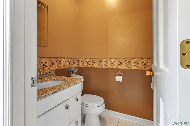 10290 Clarence Center Road, Clarence, NY 14031