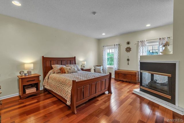 10290 Clarence Center Road, Clarence, NY 14031