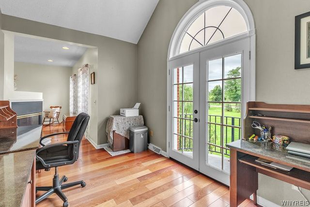 10290 Clarence Center Road, Clarence, NY 14031