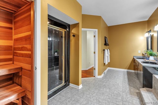 10290 Clarence Center Road, Clarence, NY 14031