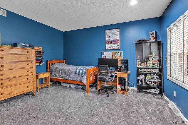 10290 Clarence Center Road, Clarence, NY 14031