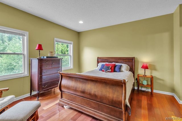 10290 Clarence Center Road, Clarence, NY 14031