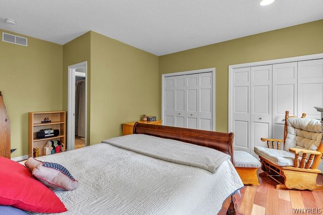 10290 Clarence Center Road, Clarence, NY 14031