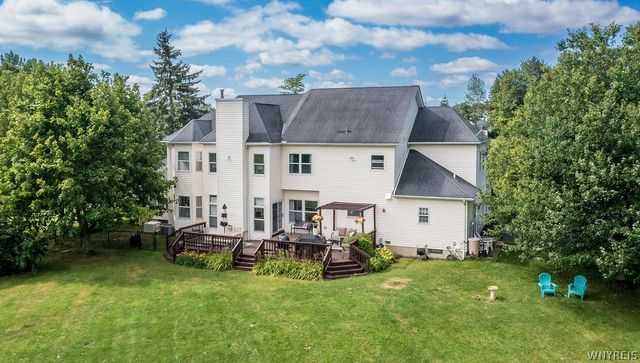 10290 Clarence Center Road, Clarence, NY 14031