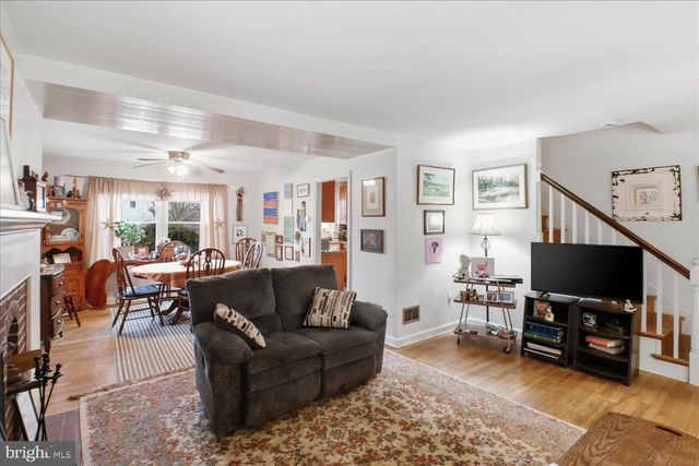 838 HELEN AVE, Lancaster, PA 17601