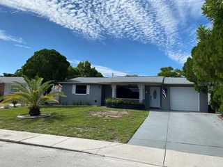 6220 GLENWOOD DRIVE, New Port Richey, FL 34653