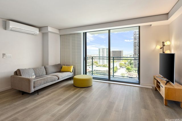 1200 Queen Emma Street 1501, Honolulu, HI 96813