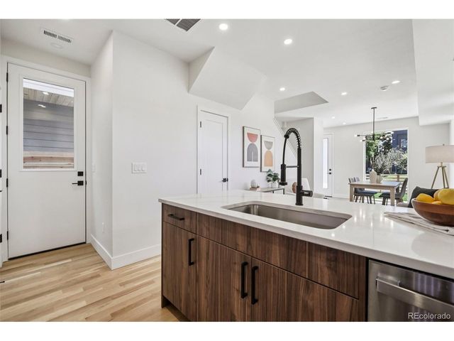 2109 S Cherokee St, Denver, CO 80222