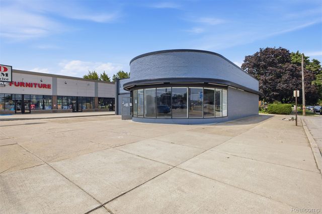 14222 Fort Street, Southgate, MI 48195