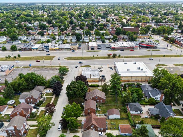 14222 Fort Street, Southgate, MI 48195