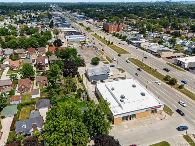 14222 Fort Street, Southgate, MI 48195