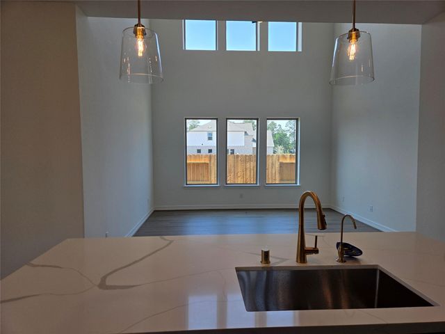 21619 Foxes Trove Trail, Magnolia, TX 77355