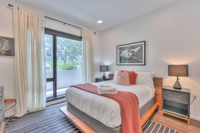 920 South St Apt 104, Nashville, TN 37203