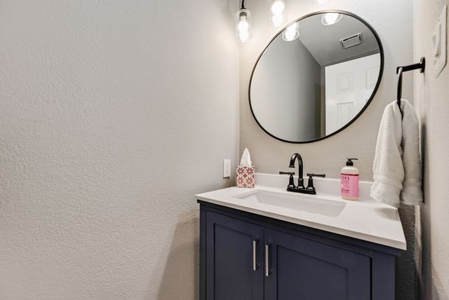 819 Canal Street, Irving, TX 75063