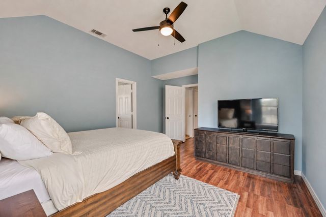 819 Canal Street, Irving, TX 75063