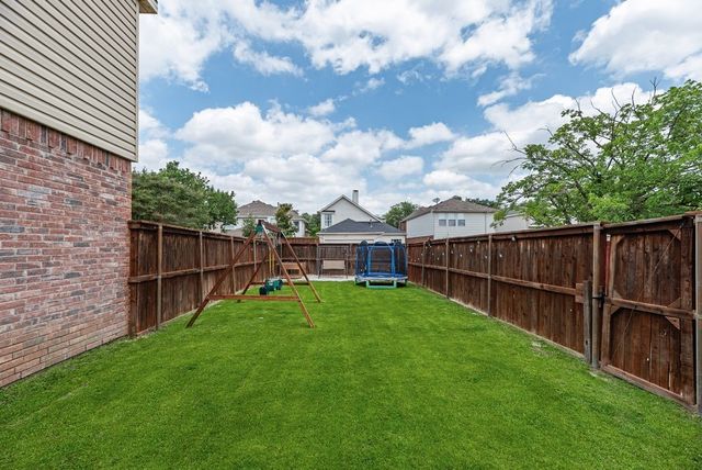 819 Canal Street, Irving, TX 75063